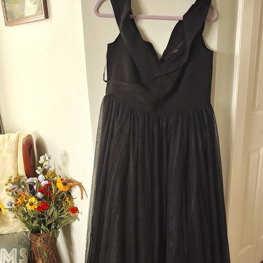 Formal tulle skirted dress